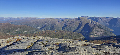 Midtfjell, Ingebjørfjellet and Oksen from Kistenuten Øst