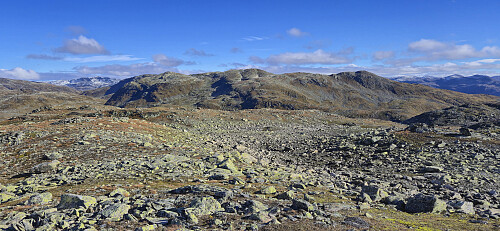 Uraskarfjellet from Viksetnipa