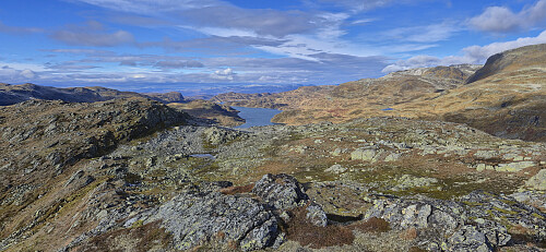 North/northwest from Vest for Fyresnipa