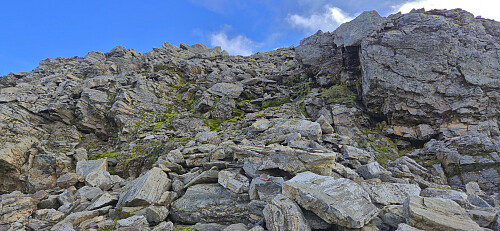 The steepest part of my ascent along the ridge to Fyresnipa