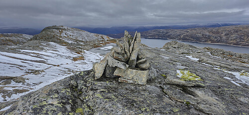 The summit of Haugane with Skorane in the background left