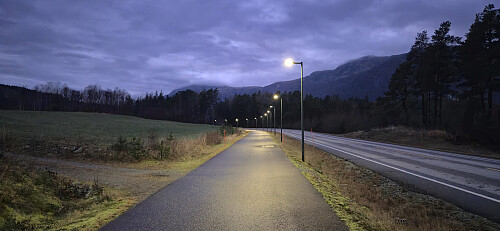 Following the cycling and walking path back to Bu