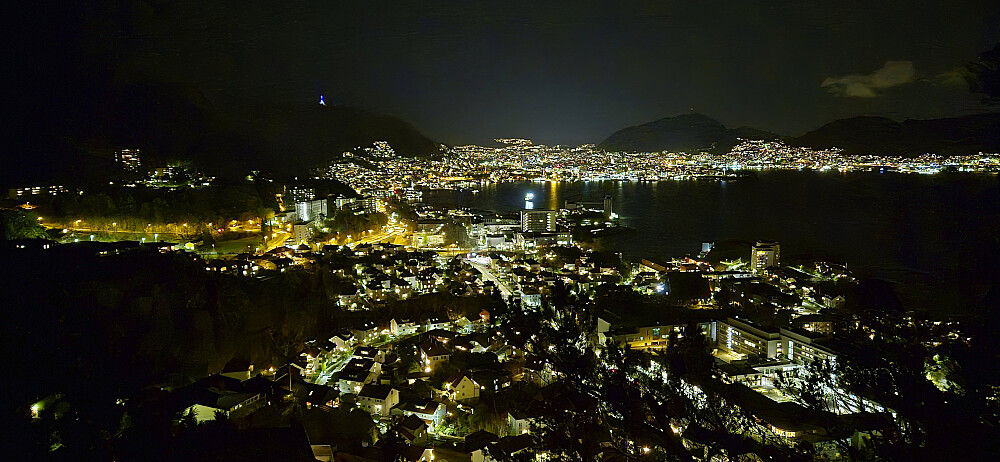 Bergen city center from Furukammen