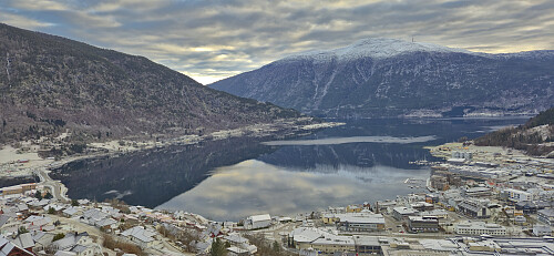 Sogndalsfjøra from Kongaberget