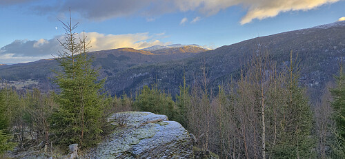 Ingebjørgfjellet from Ådnagavlen