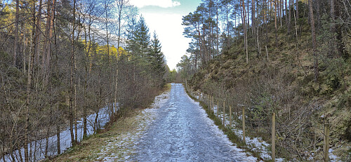 Following the ice-covered gravel road back to Grov