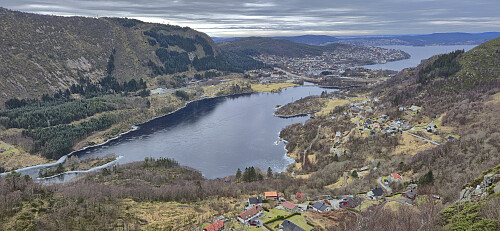 Jordalsvatnet from Kløvsnipa