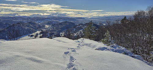 Looking back at my footprints from south of Naknesåta