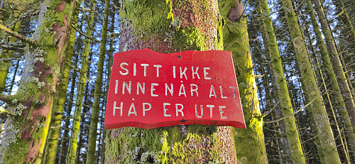 Another sign along the trail to Brattland Camping :)