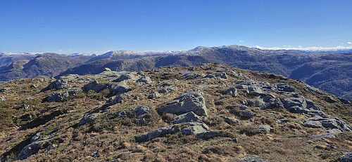 East from Brattelifjellet
