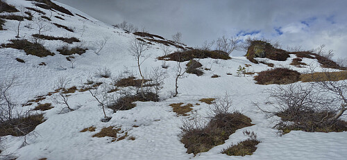 The final snow-covered ascent to Nonsnut
