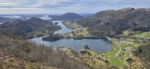 Eivindvik from the ascent to Flogefjellet