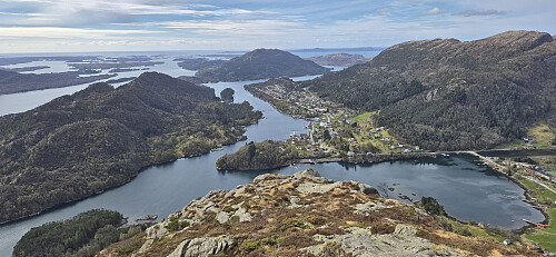 Eivindvik from the cairn at Flogefjellet