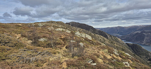 Svabergfjellet in the distance with Flolifjellet to the left, from where I had to turn back