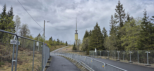 Approaching the summit of Tryvannshøgda