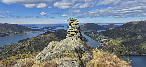 The cairn at Flogefjellet