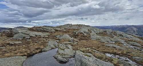 Approaching the summit of Svabergfjellet