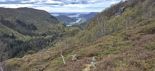 Descending to Instebotnen