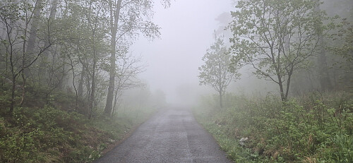 Approaching the trailhead for Ørneberget