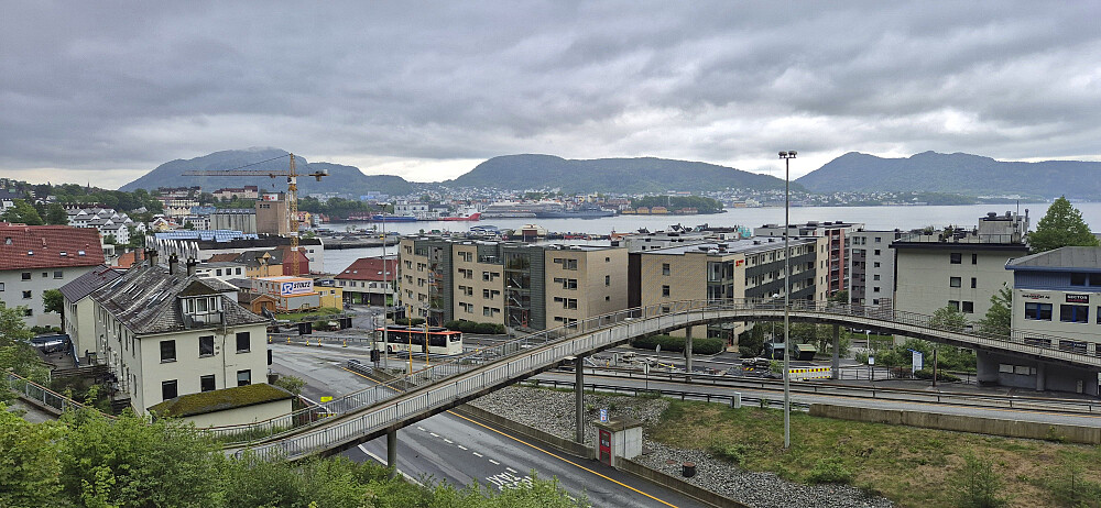 Looking back at the city center from Amalie Skrams vei