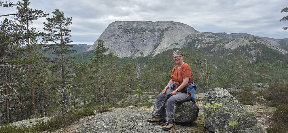 Flott utsikt til Hægefjell