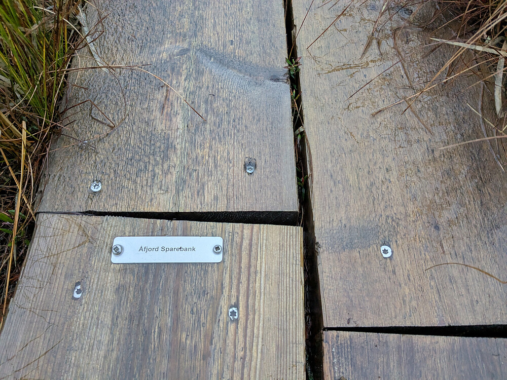 Plankesti. Åfjord Sparebank har sponset denne