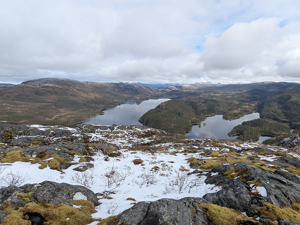 Utsikt over Litlkvisten og Storkvisten