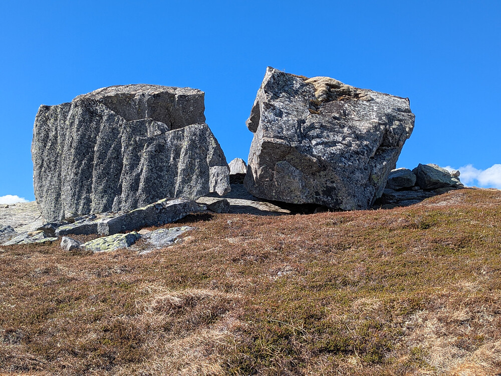 Snart på toppen av Skjolden øst